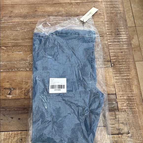 Rolla’s High Rise Flare Jeans NWT - Picture 7 of 11